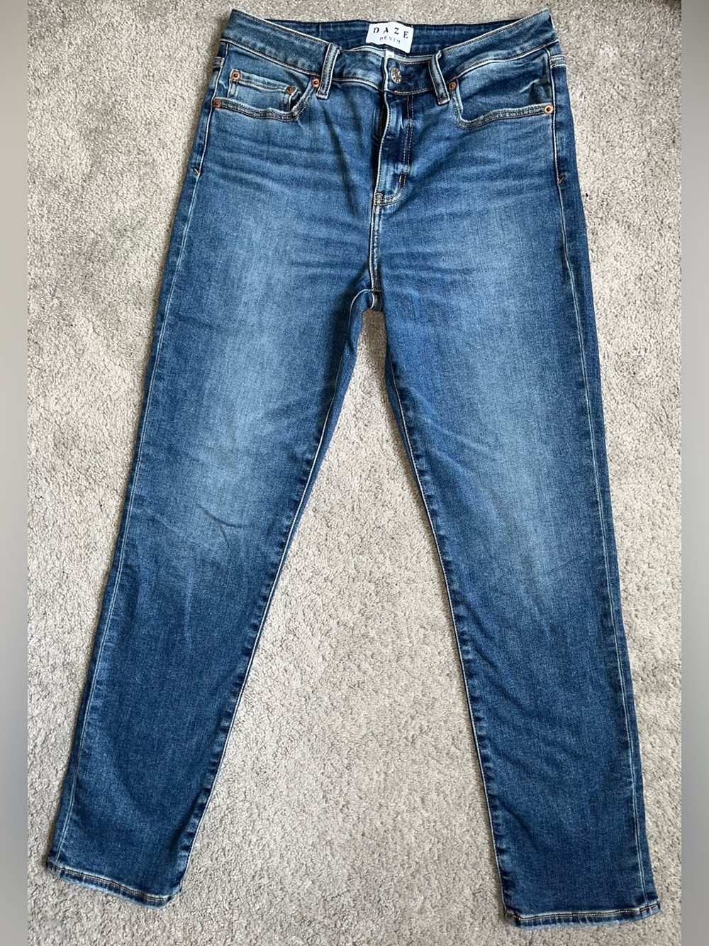 NWOT DAZE Denim Jeans Size 28